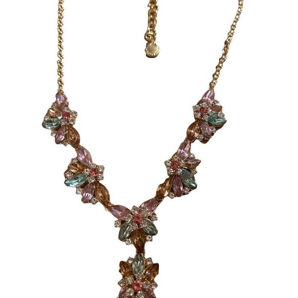 NWOT Charter Club multi colour cluster crystal lariat necklace - Picture 6 of 7
